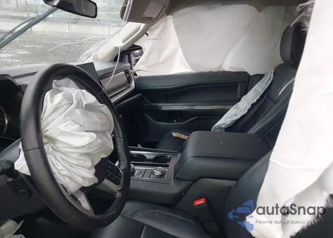 2022 Ford Expedition Xlt z USA, uszkodzony, nr VIN 1FMJU1JT2NEA09523